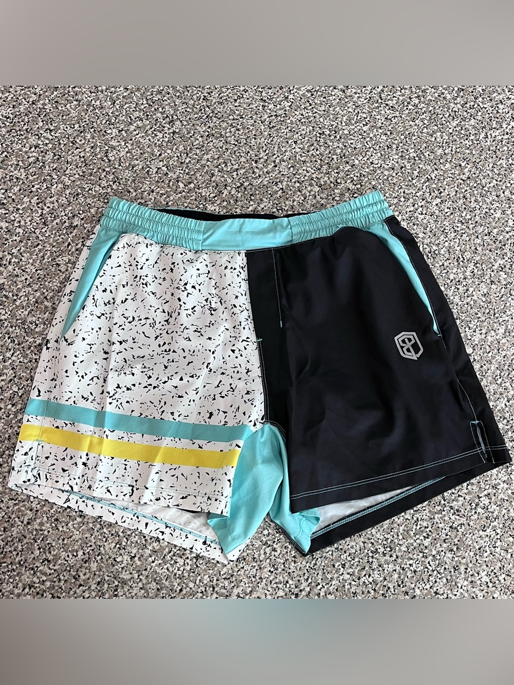 Born Primitive Athletic Shorts Men’s Small